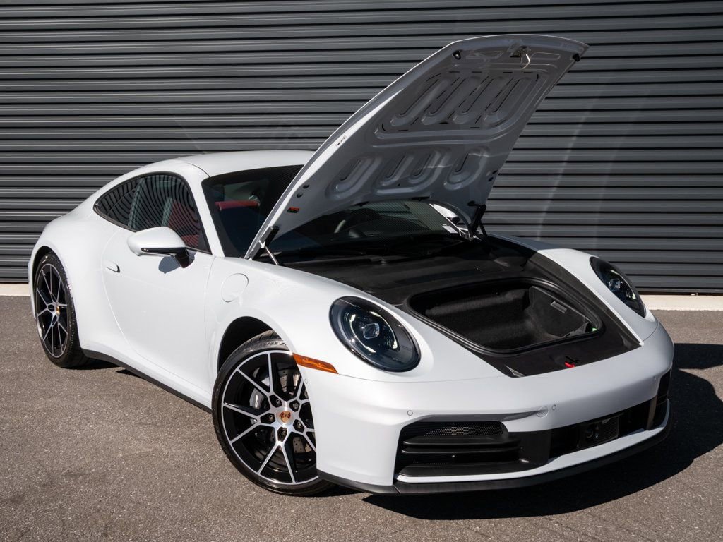 Certified 2025 Porsche 911 Carrera w/ Premium Package image 28