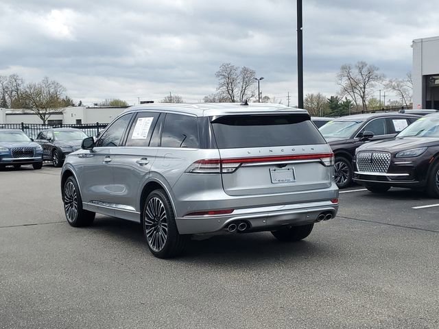 Used 2023 Lincoln Aviator Black Label w/ Dynamic Handling Package image 3