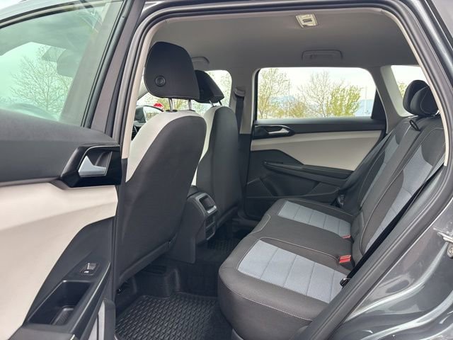 Certified 2025 Volkswagen Taos S AWD/4WD image 13