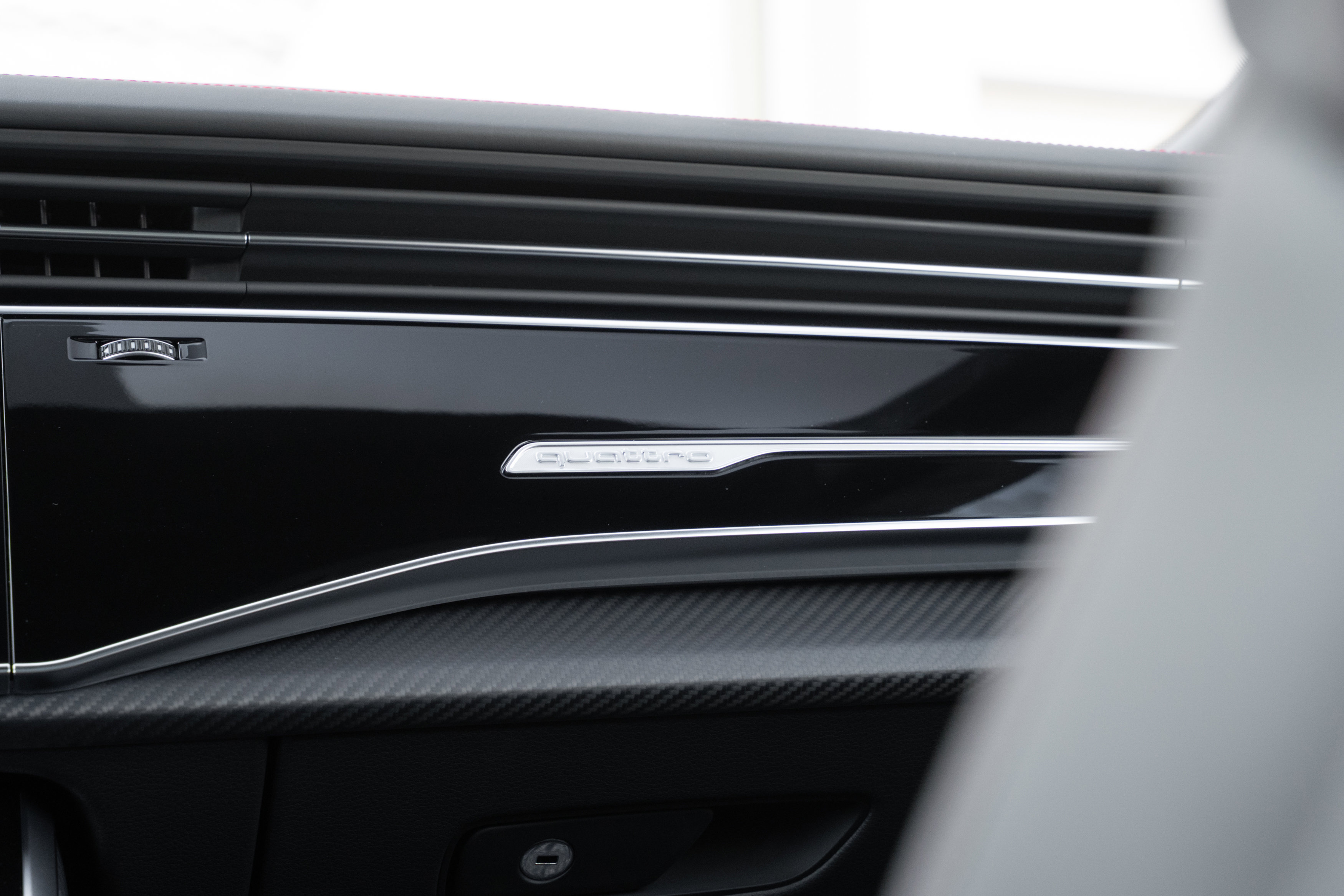 New 2026 Audi SQ8 Prestige image 16