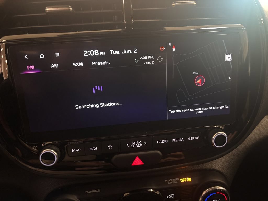 Used 2024 Kia Soul S FWD image 11