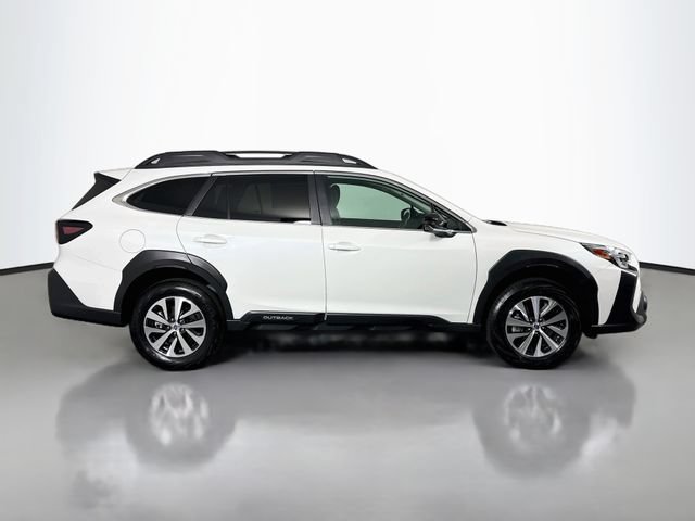 Certified 2025 Subaru Outback Premium AWD/4WD image 10