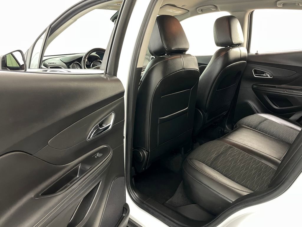 Used 2016 Buick Encore FWD image 38