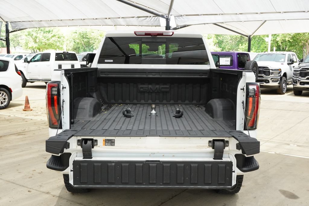 Used 2025 GMC Sierra 2500 AT4 w/ AT4 Premium Plus Package AWD/4WD image 33