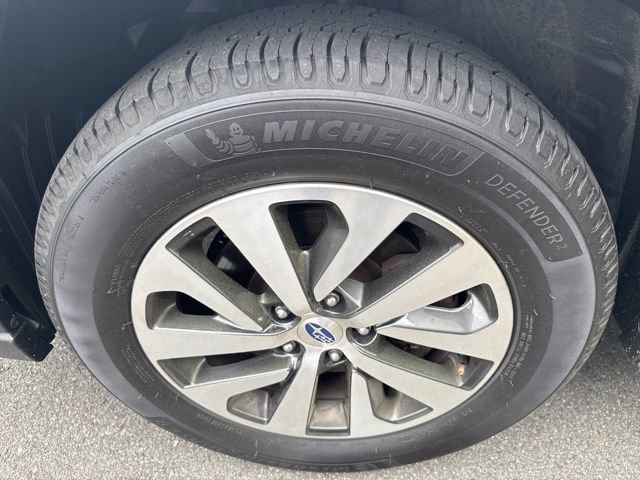 Used 2020 Subaru Outback Touring w/ Popular Package #2 AWD/4WD image 18
