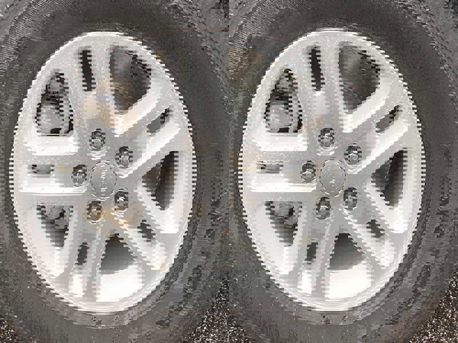 Certified 2023 Jeep Grand Cherokee Laredo image 22