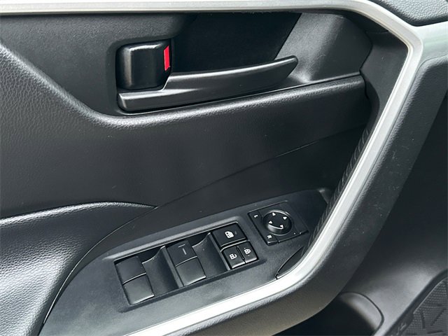 Certified 2022 Toyota RAV4 LE image 12