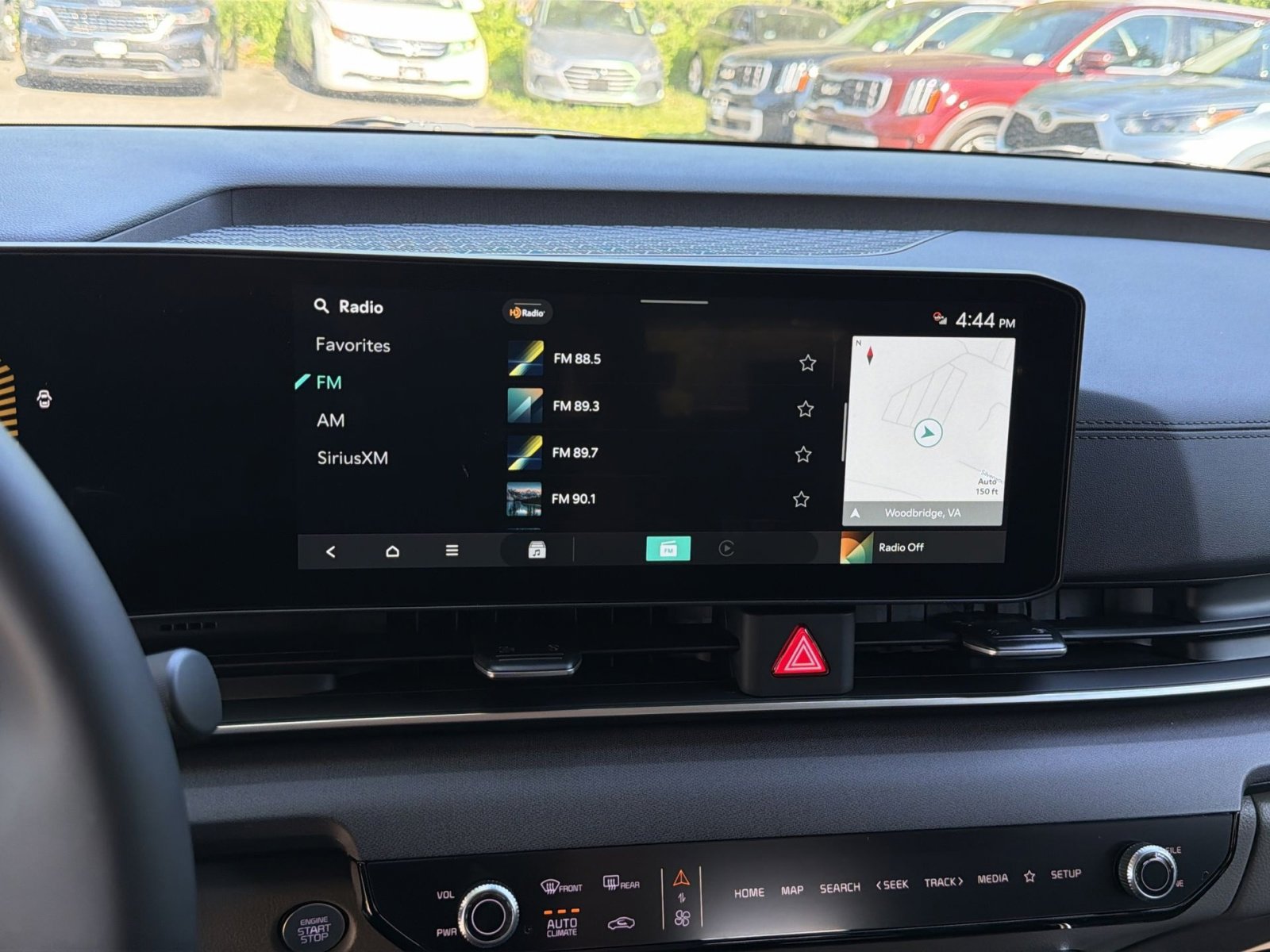 New 2026 Kia Carnival EX FWD image 34