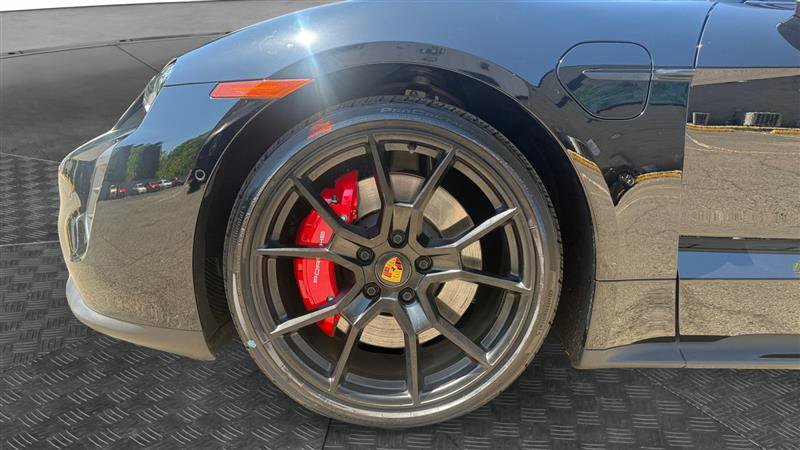 Used 2024 Porsche Taycan GTS w/ Premium Package (P6U) AWD/4WD image 9