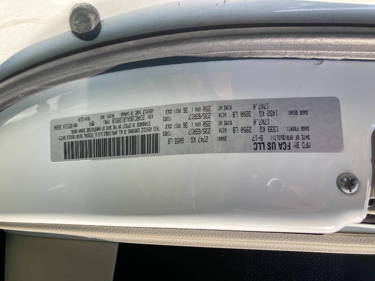 Used 2018 Chrysler Pacifica Touring-L image 10