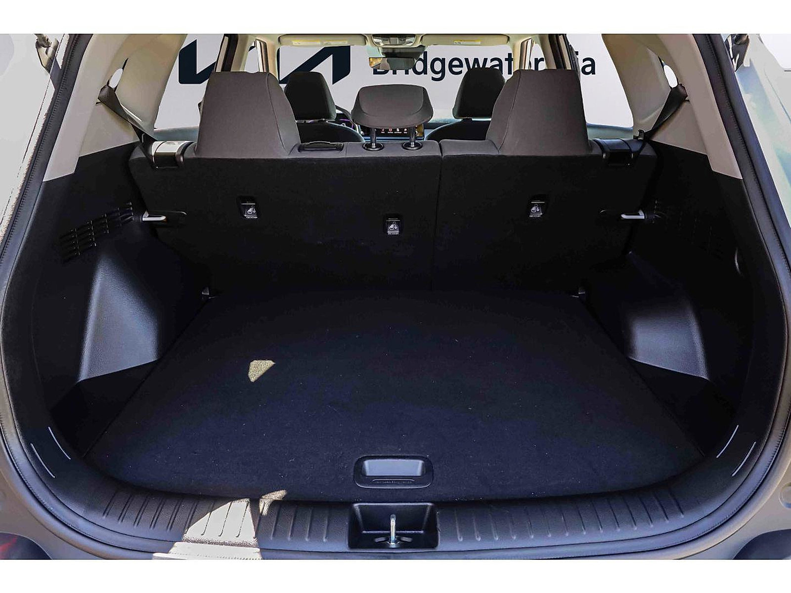 Certified 2024 Kia Seltos LX image 24