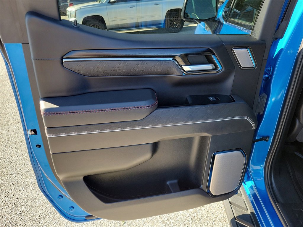 Used 2024 GMC Sierra 1500 AT4X image 44