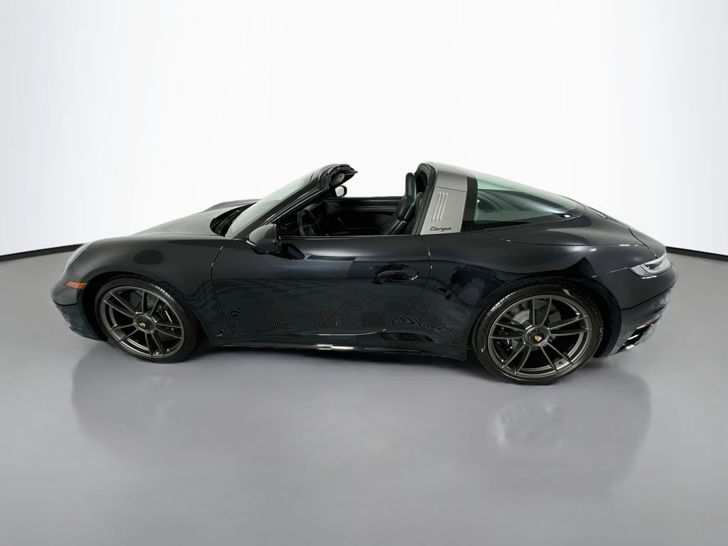 Certified 2022 Porsche 911 Targa 4 GTS AWD/4WD image 32