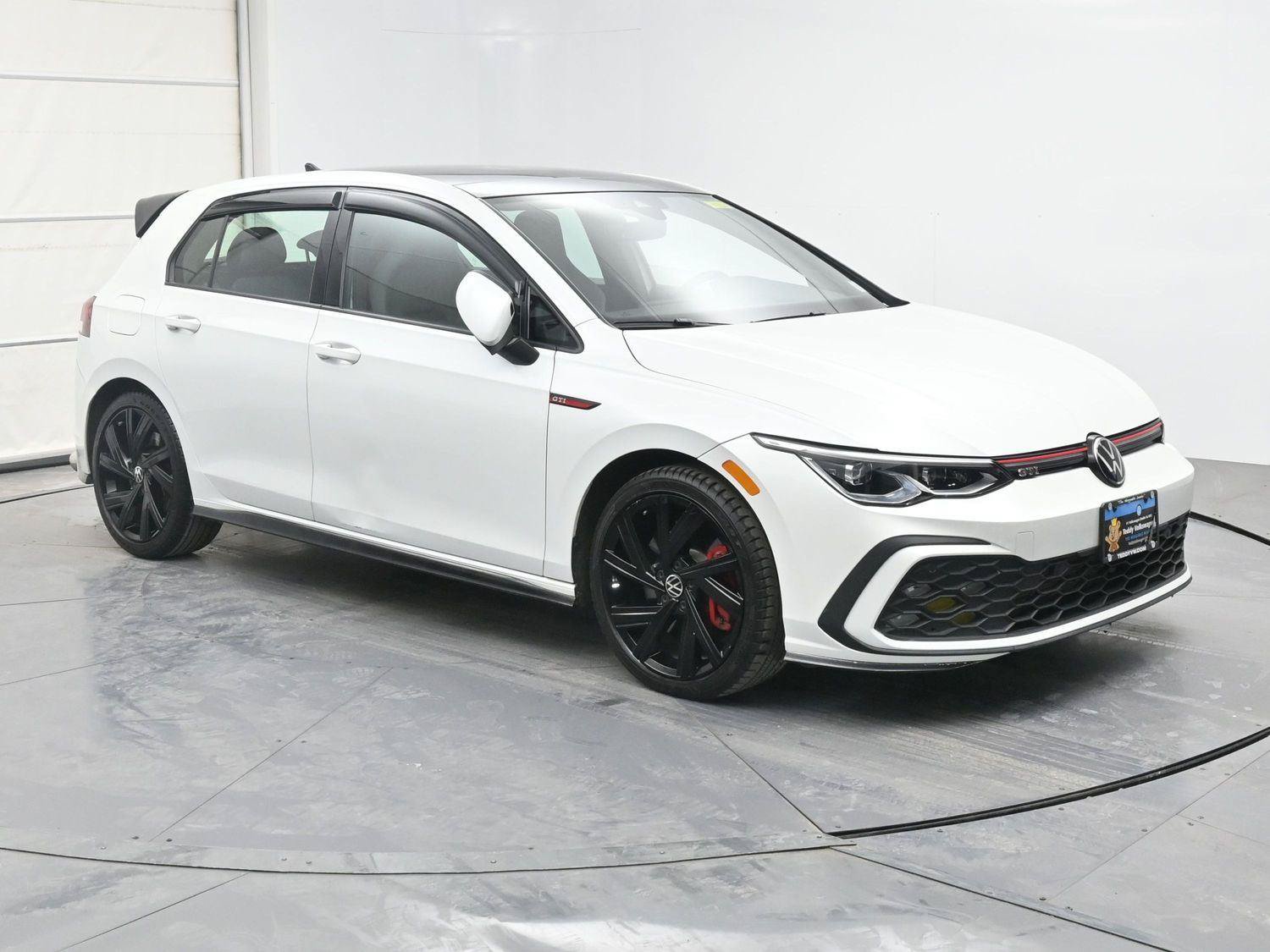 Used 2023 Volkswagen GTI SE FWD image 29