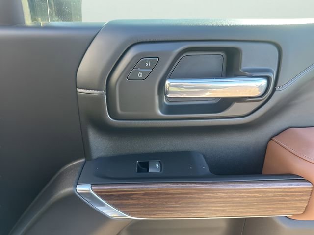 Used 2023 Chevrolet Silverado 2500 High Country AWD/4WD image 27