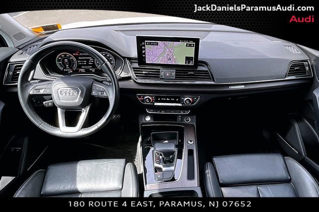 Used 2023 Audi Q5 e Premium Plus w/ Premium Plus Package image 13