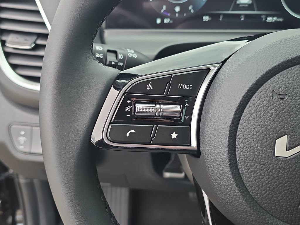 New 2026 Kia Seltos EX image 29