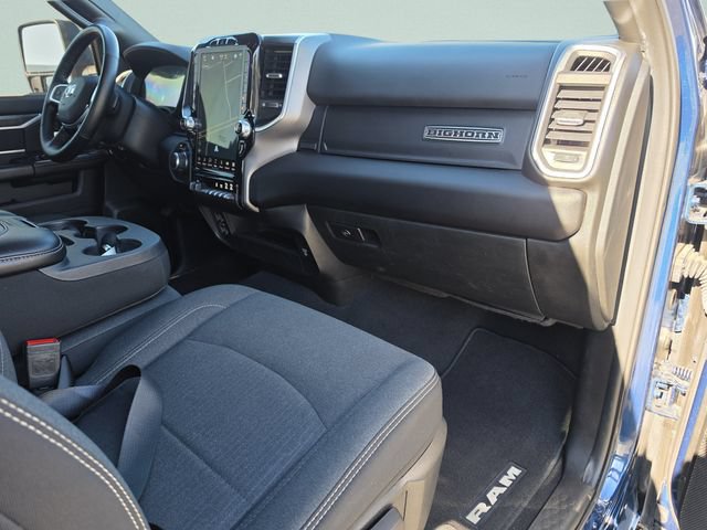 Used 2024 RAM 2500 Big Horn w/ Night Edition AWD/4WD image 18