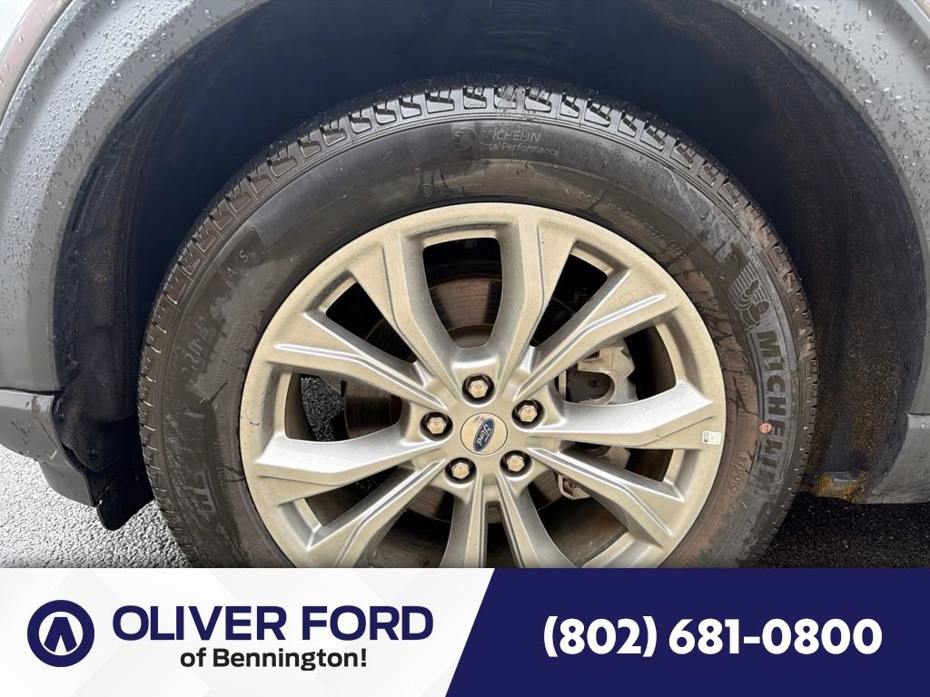 Used 2023 Ford Explorer Limited AWD/4WD image 11