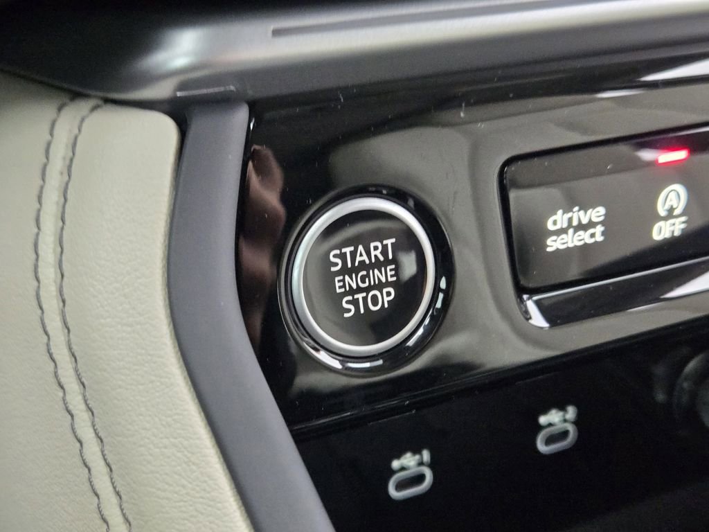 New 2025 Audi Q5 Prestige image 24