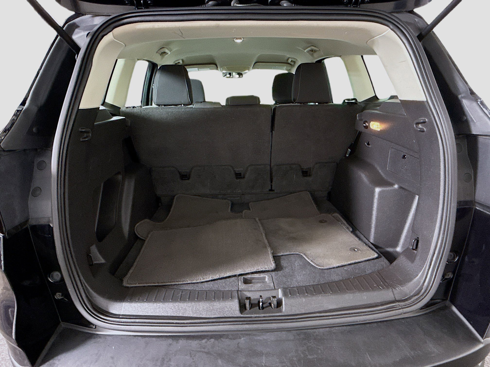 Used 2019 Ford Escape S FWD image 34