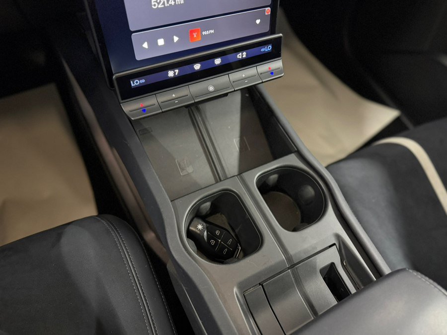 Used 2023 Fisker Ocean One AWD/4WD image 19