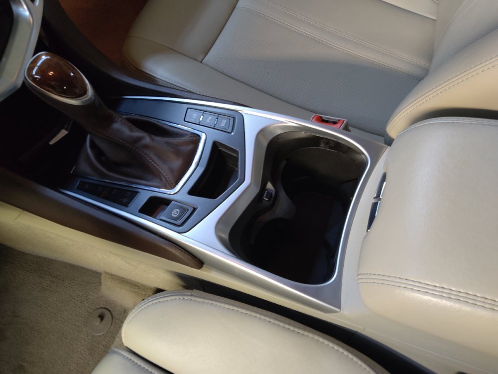 Used 2015 Cadillac SRX Luxury w/ Driver Awareness Package FWD image 26