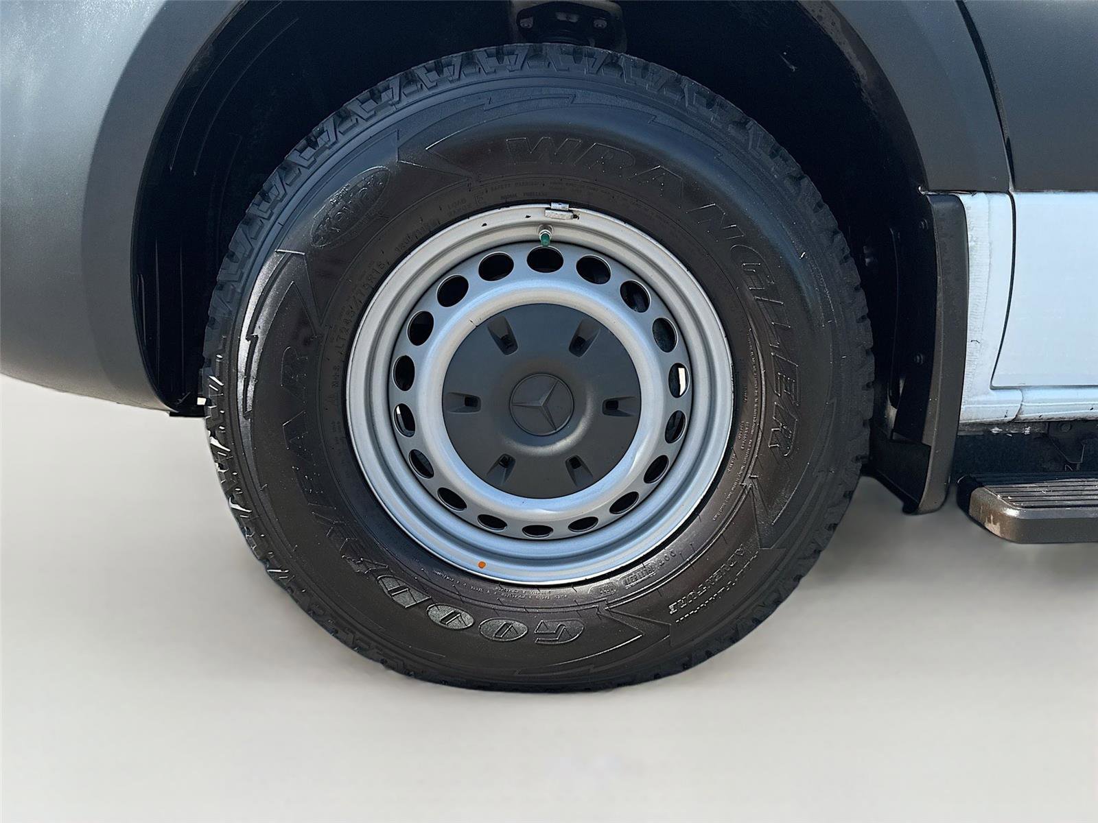 Used 2020 Mercedes-Benz Sprinter 2500 w/ Driver Convenience Package image 25