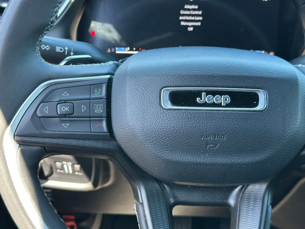 Used 2024 Jeep Grand Cherokee L Laredo AWD/4WD image 18