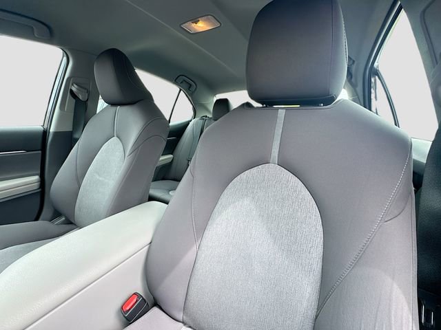 Used 2023 Toyota Camry LE FWD image 10