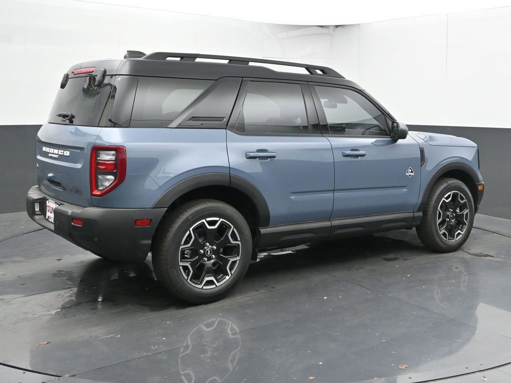 New 2025 Ford Bronco Sport Outer Banks image 10