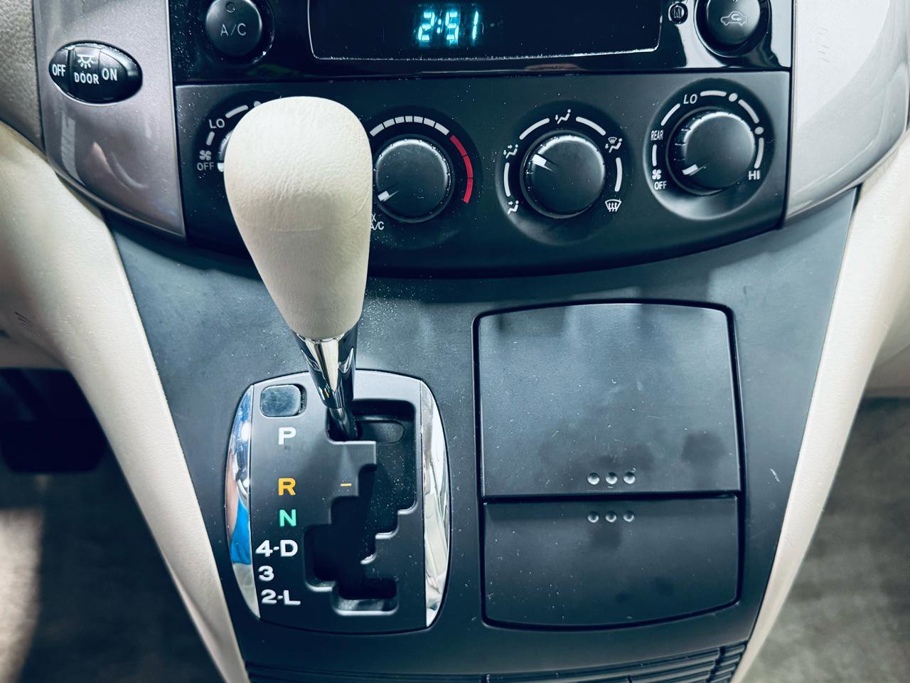 Used 2006 Toyota Sienna CE FWD image 37