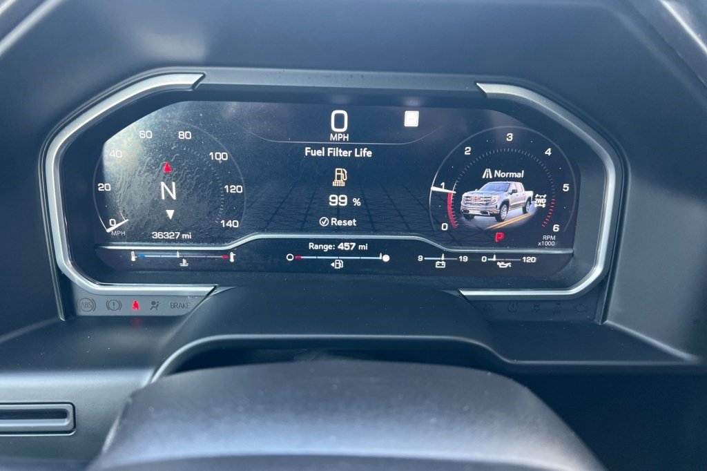 Certified 2022 GMC Sierra 1500 AT4 w/ AT4 Preferred Package image 19