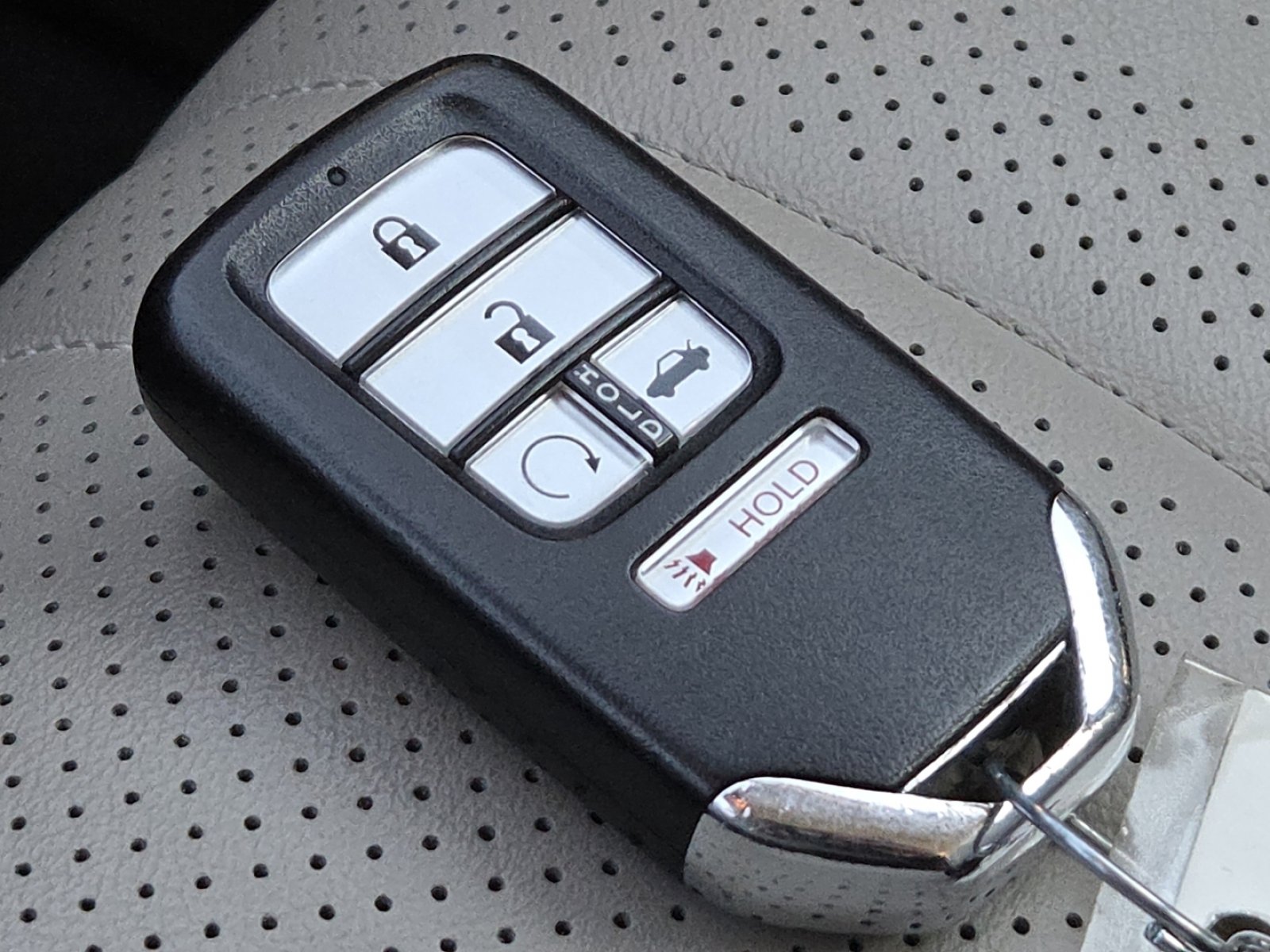 Used 2018 Honda Accord Touring image 35