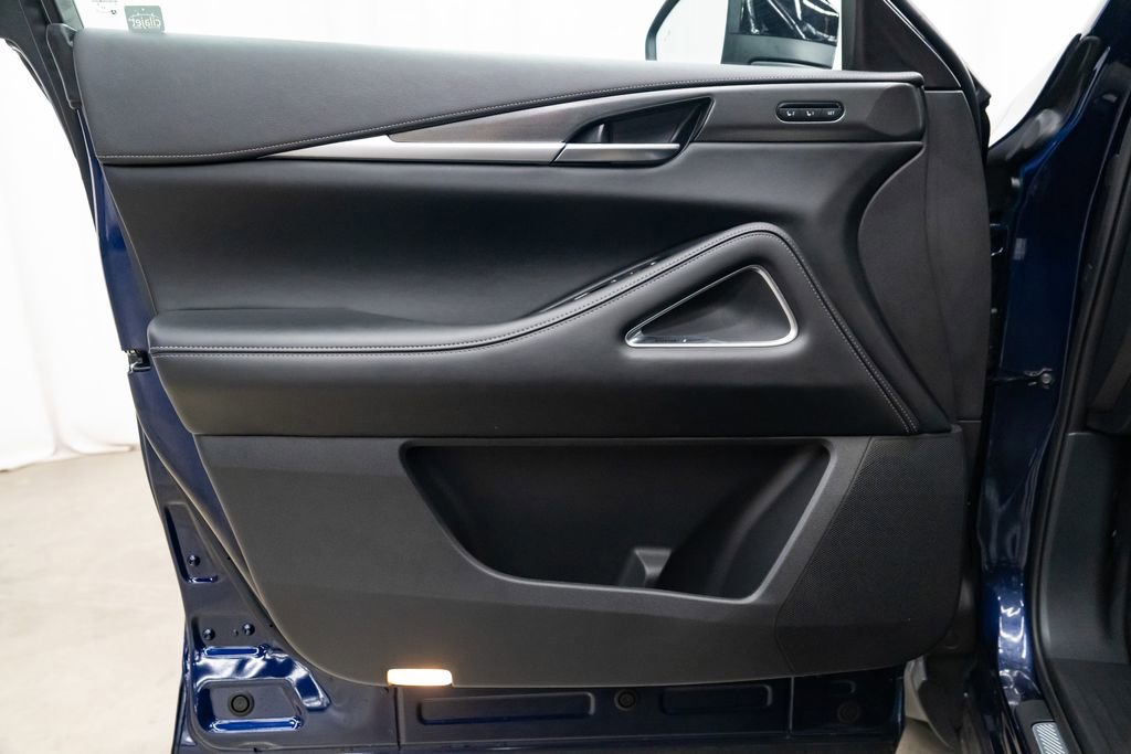 Used 2025 INFINITI QX60 Luxe image 24