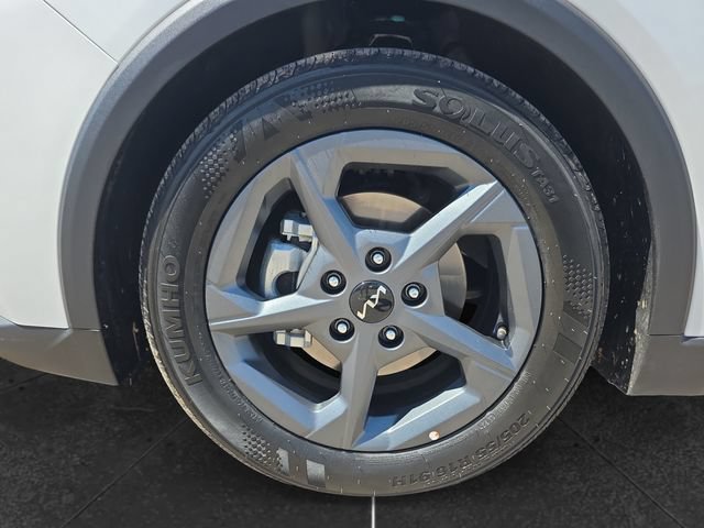 Used 2025 Kia K4 FWD image 9