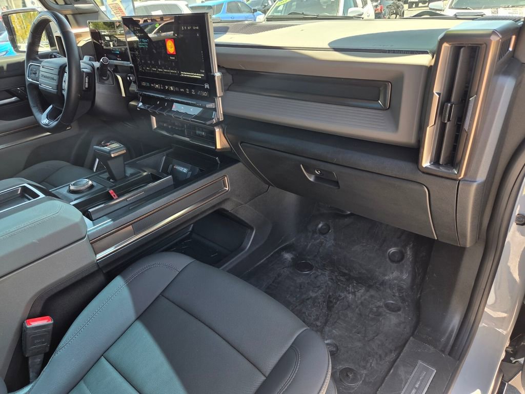 Certified 2024 GMC Hummer EV 2X AWD/4WD image 18