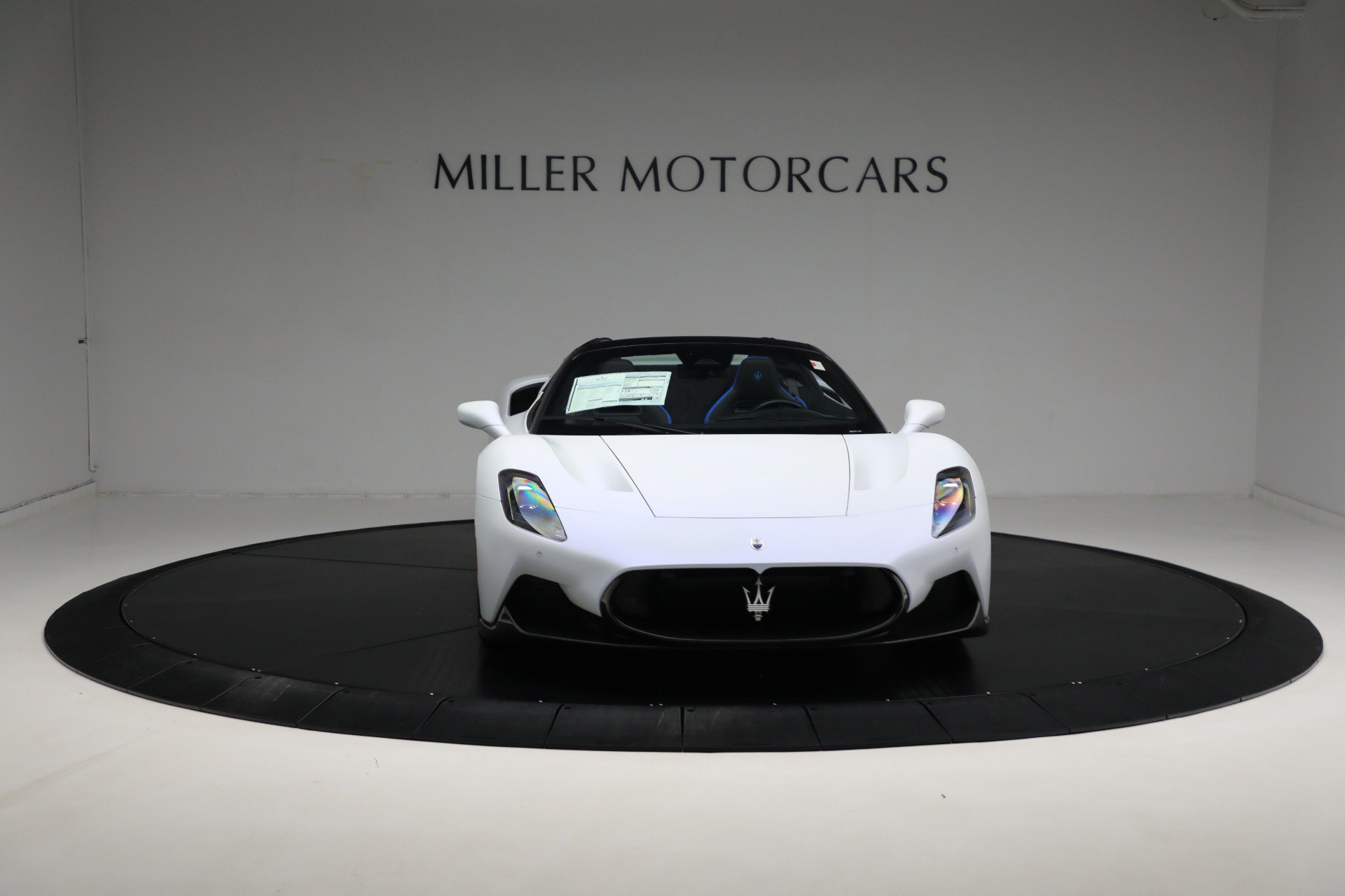 Used 2023 Maserati MC20 Spyder RWD image 18
