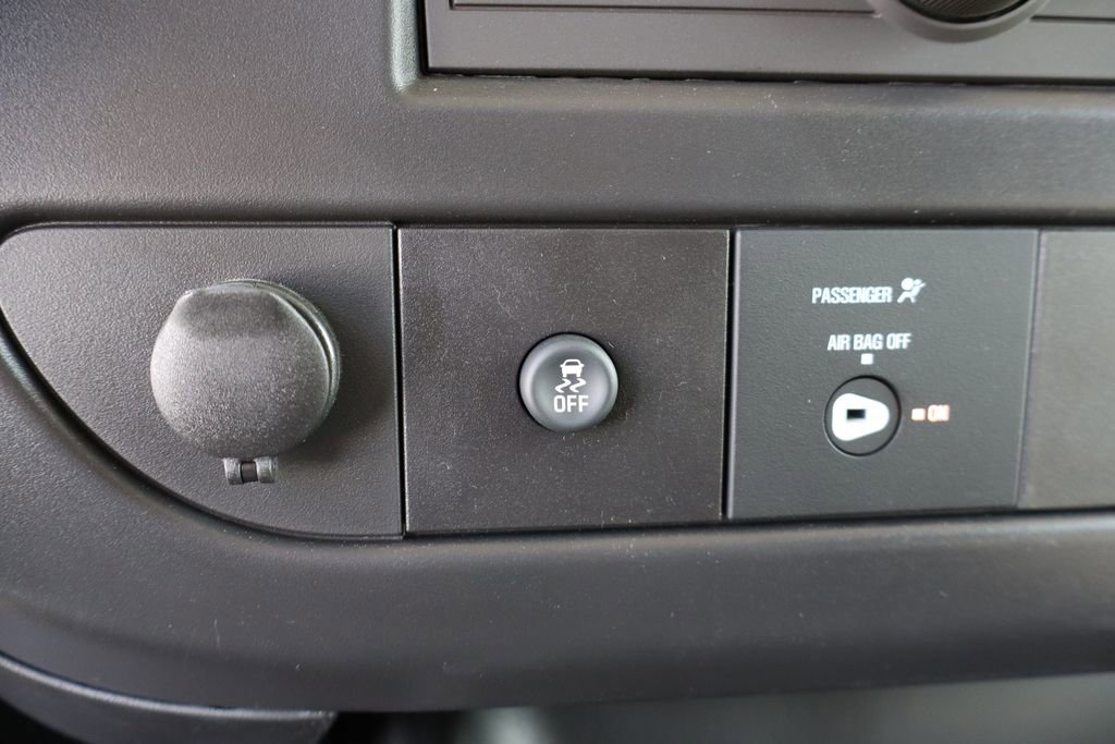 New 2026 Chevrolet Express 2500 w/ Driver Convenience Package RWD image 15