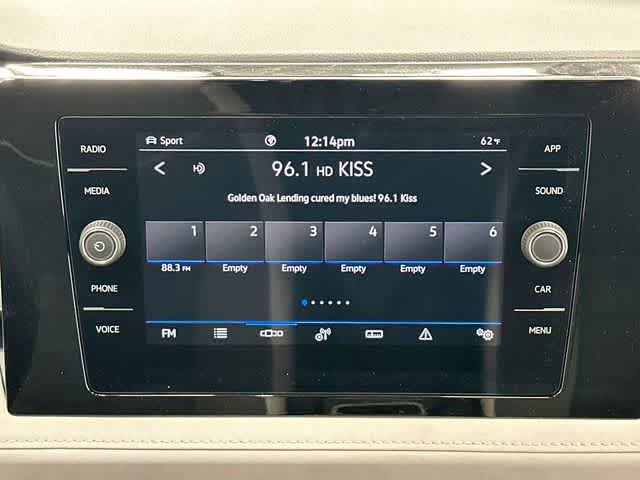New 2026 Volkswagen Taos SE AWD/4WD image 12