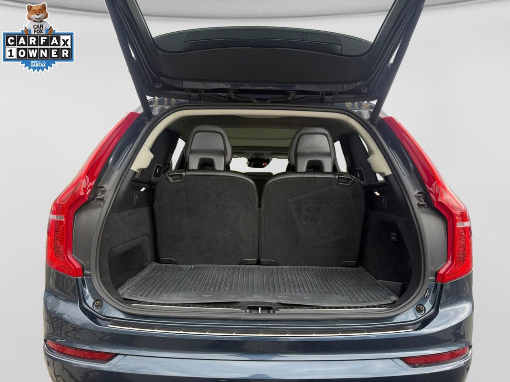 Used 2020 Volvo XC90 T5 Momentum w/ Protection Package Premier AWD/4WD image 18
