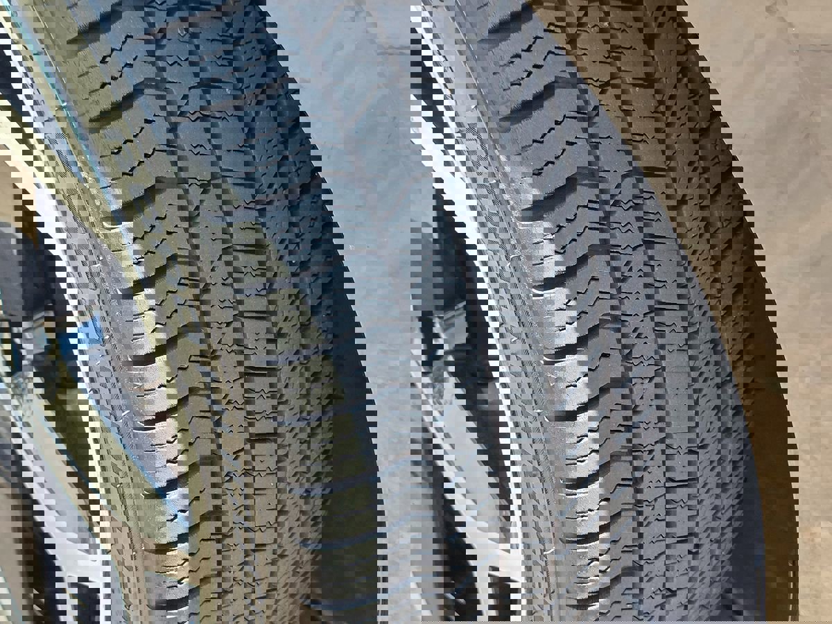 Used 2020 Volkswagen Passat 2.0T R-Line image 23