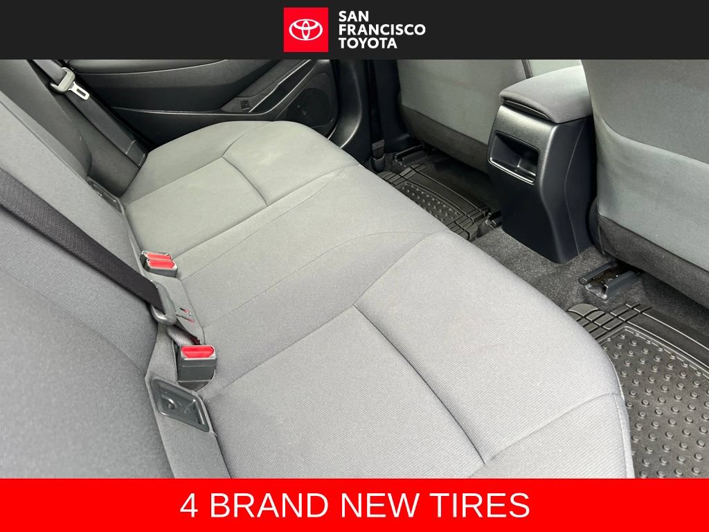 Certified 2021 Toyota Corolla LE w/ Carpet Mat Package (TMS) FWD image 17
