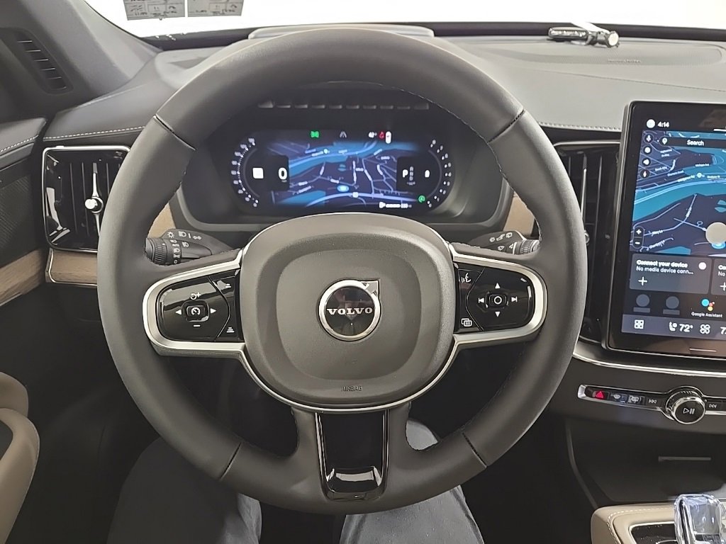 New 2026 Volvo XC90 B6 Ultra w/ Protection Package image 9