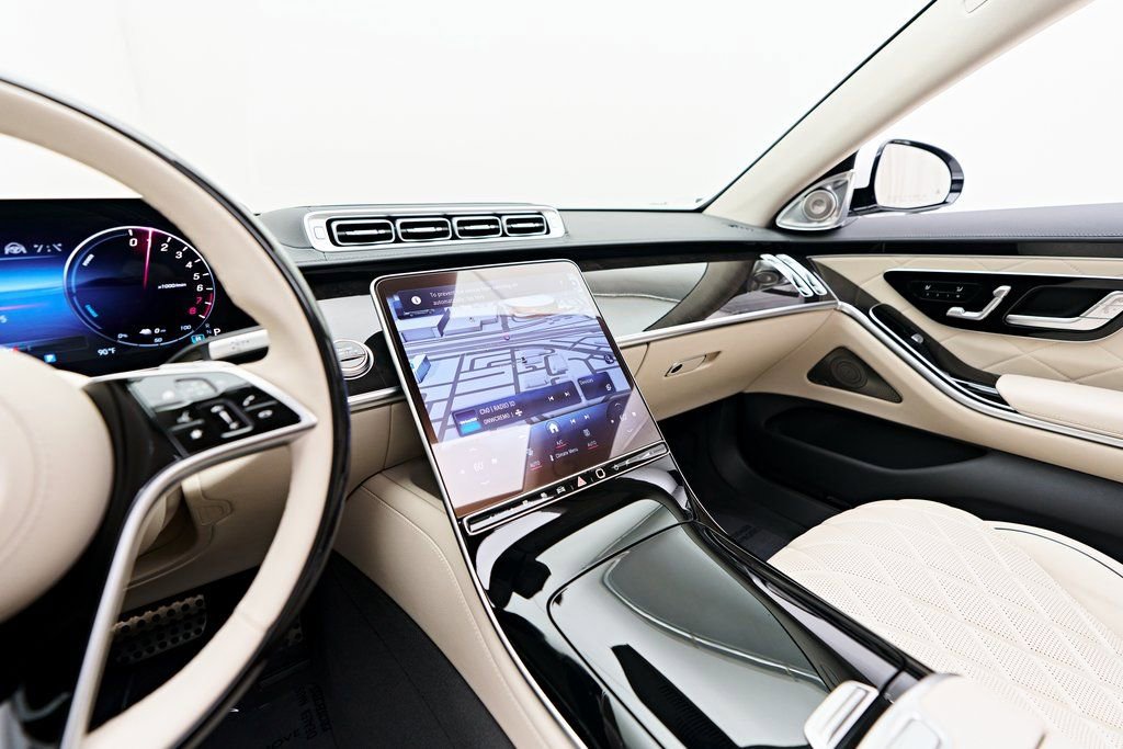 Used 2024 Mercedes-Benz S 580e 4MATIC Sedan image 68