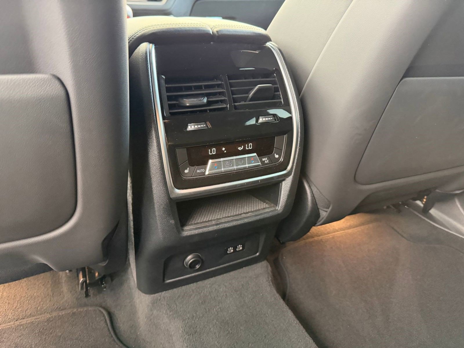 Certified 2023 BMW XM image 21