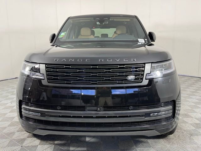New 2025 Land Rover Range Rover SE image 6