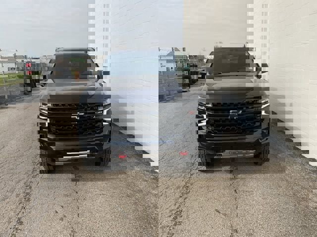 Used 2023 Chevrolet Tahoe Z71 w/ Luxury Package image 5
