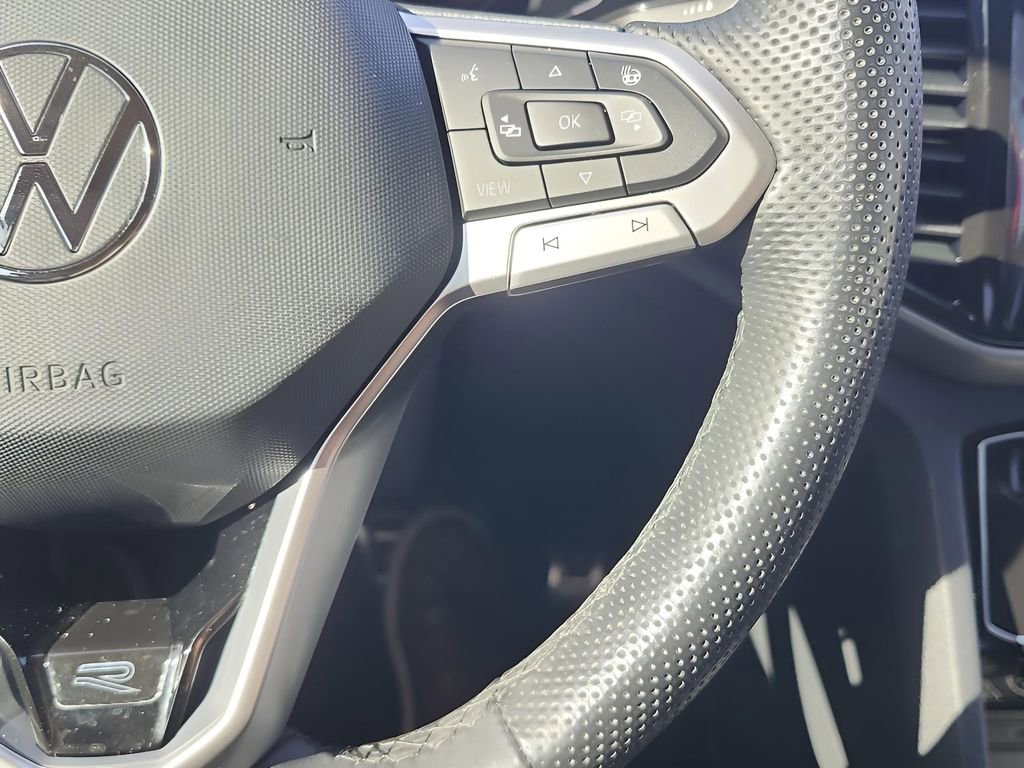 Used 2022 Volkswagen Atlas SEL Premium image 16