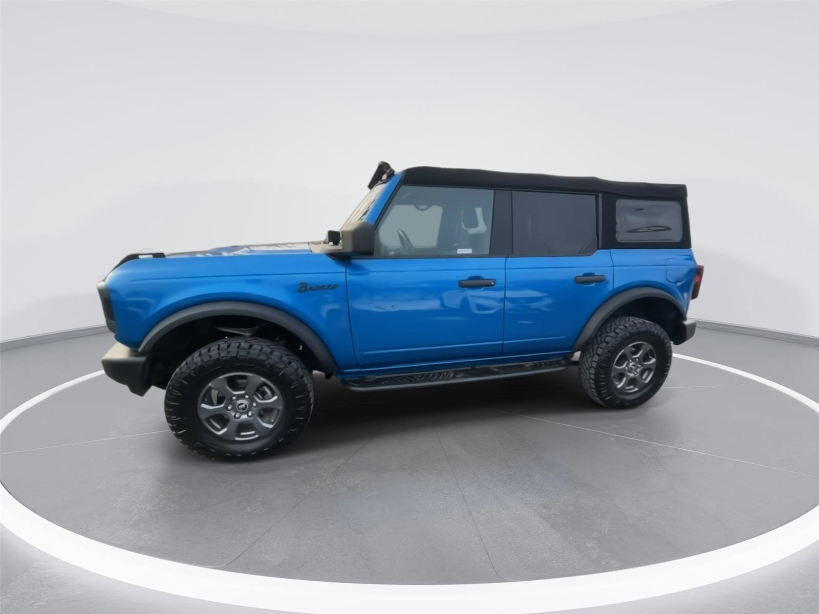 Used 2022 Ford Bronco Big Bend image 5